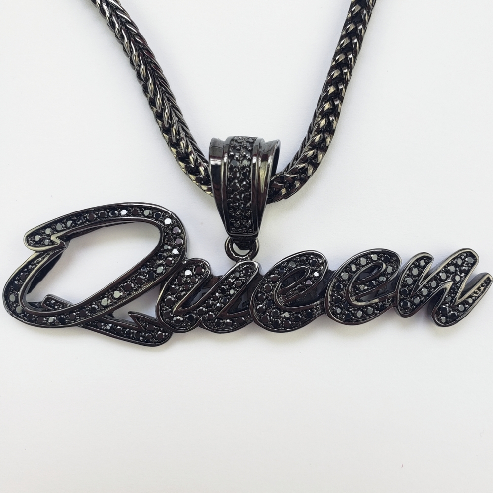 King Ice, "Queen" Designer Streetwear Pendent Black Onyx Round Chain, 20" Long